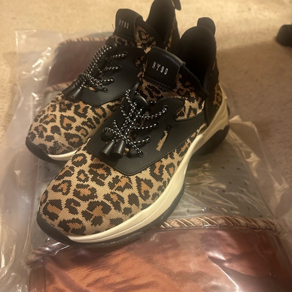 Steve Madden Leopard Print Sneakers with Black Accents! Worn with love - Picture 2 of 4